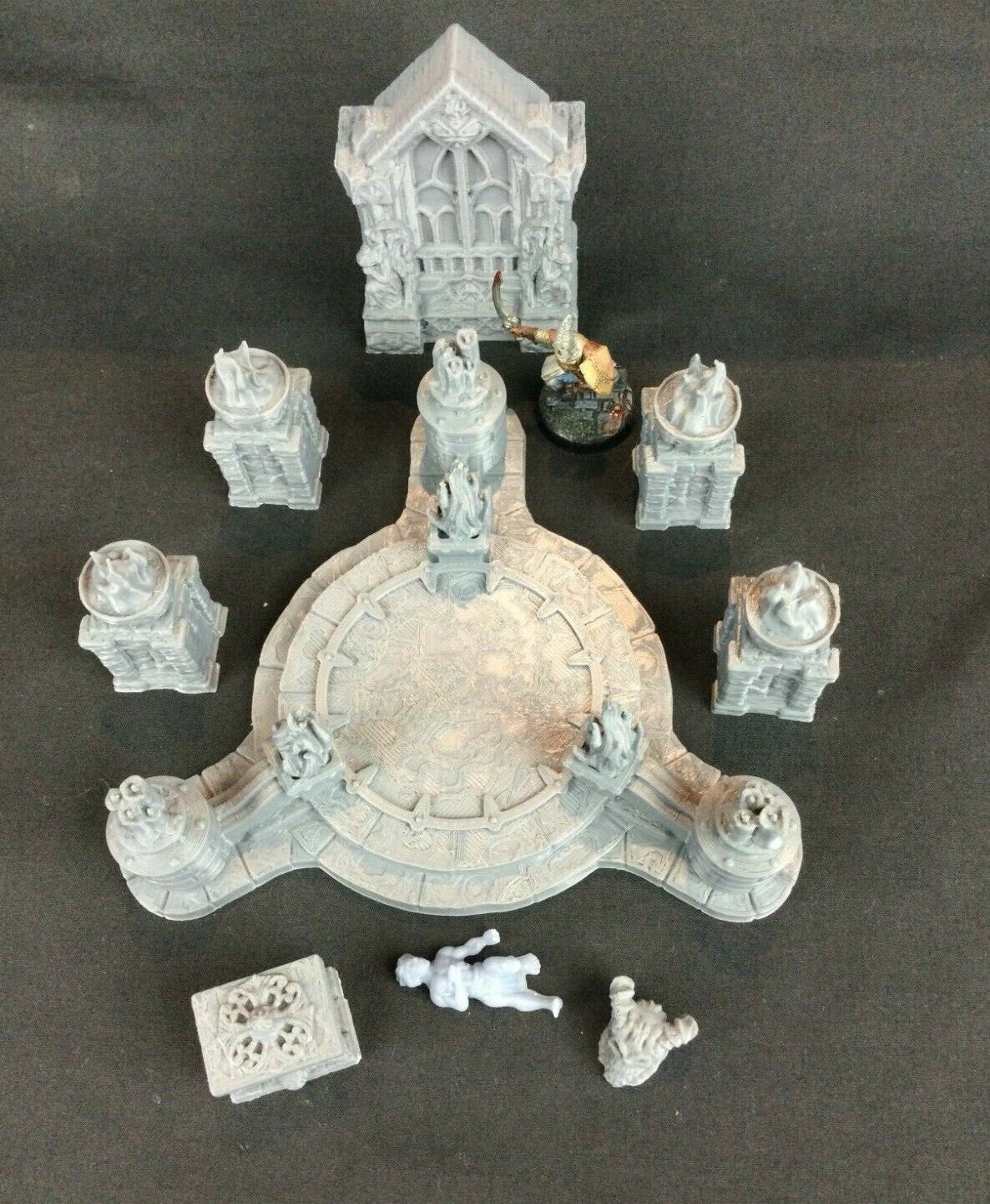 Sacrificial Altar and Braziers