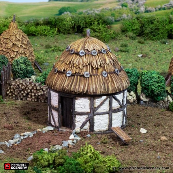 Small Round House - (28, 15, or 10mm scale) - King and Country