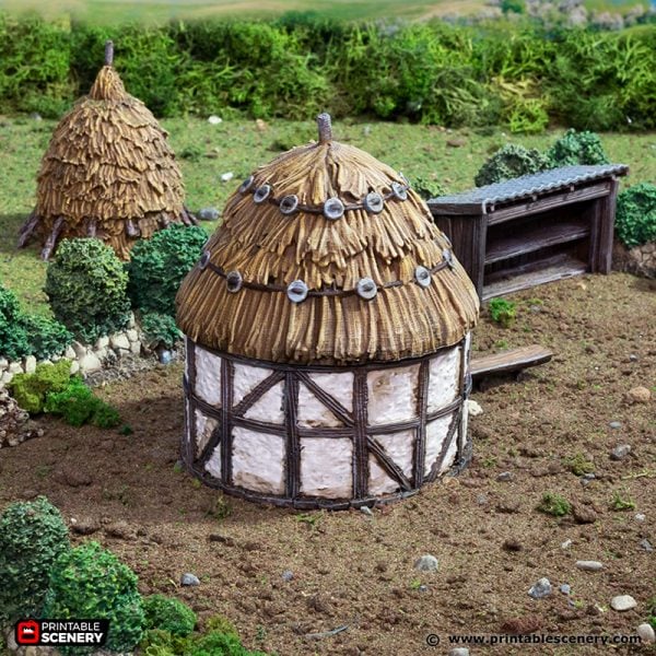 Small Round House - (28, 15, or 10mm scale) - King and Country