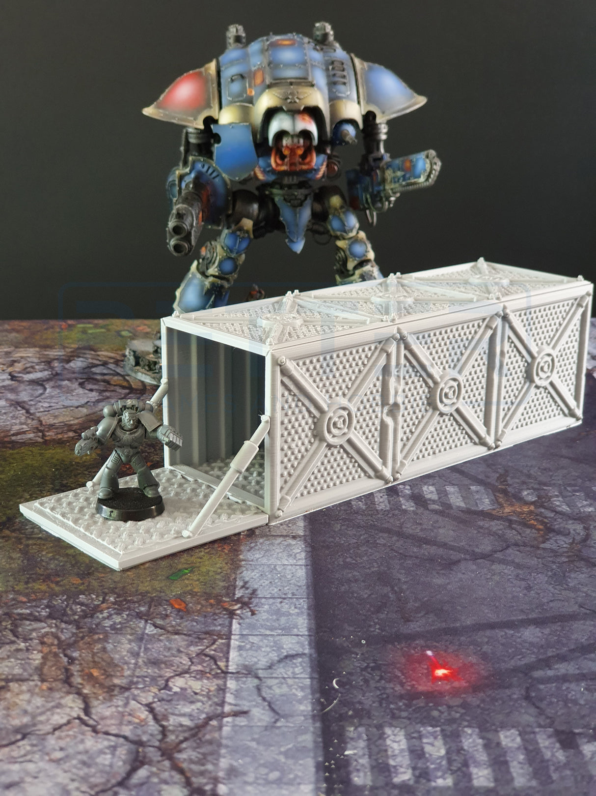 Containers & Ammo Crates