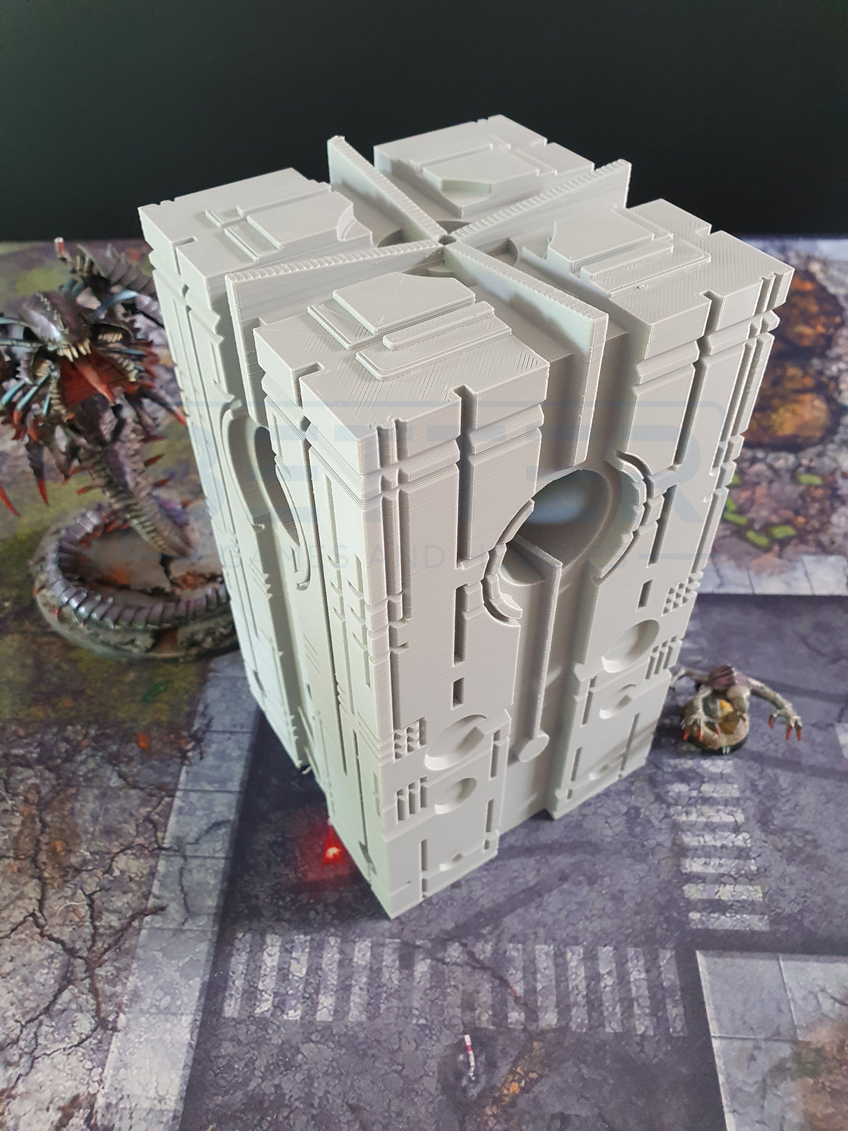 Xenos Tomb World